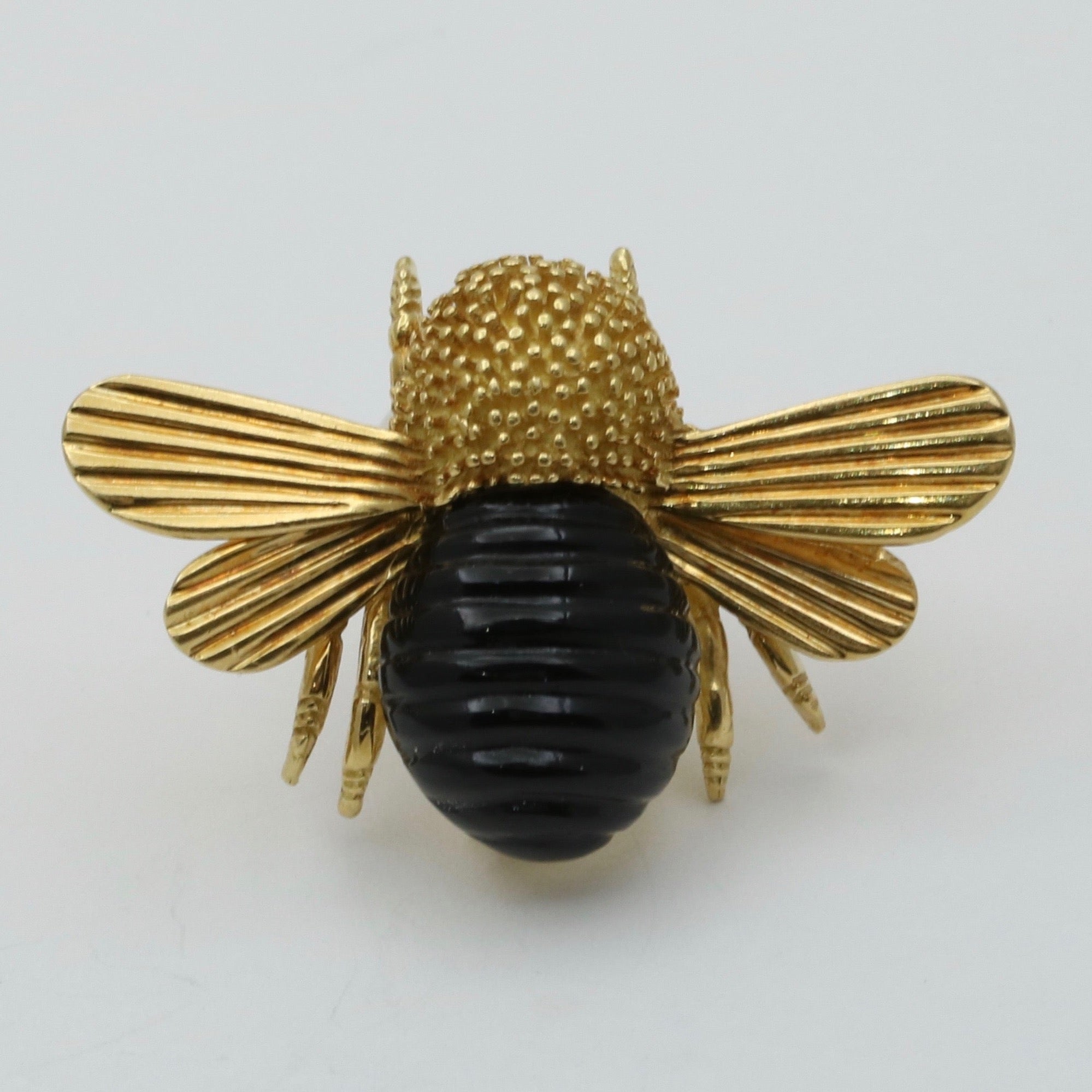 Bumble bee pin on sale jewelry