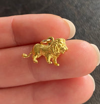 Vintage 18K Gold Dimensional Lion, Leo Charm