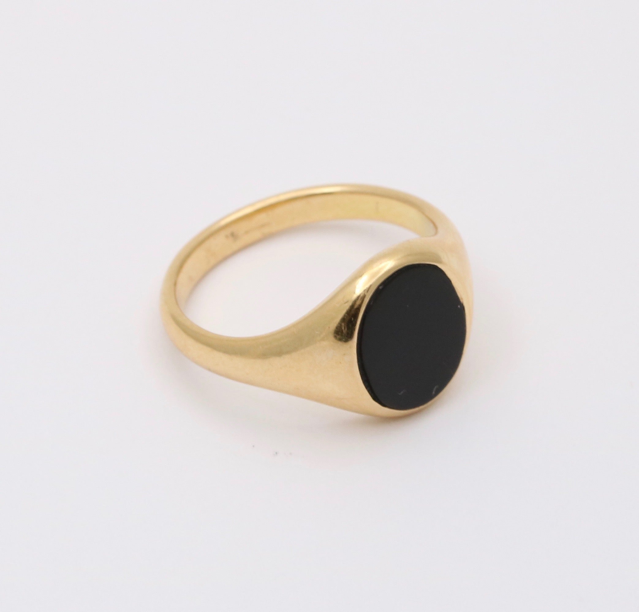 Tiffany & Company 18K Black Onyx Signet Style Ring — DeWitt's Diamond &  Gold Exchange