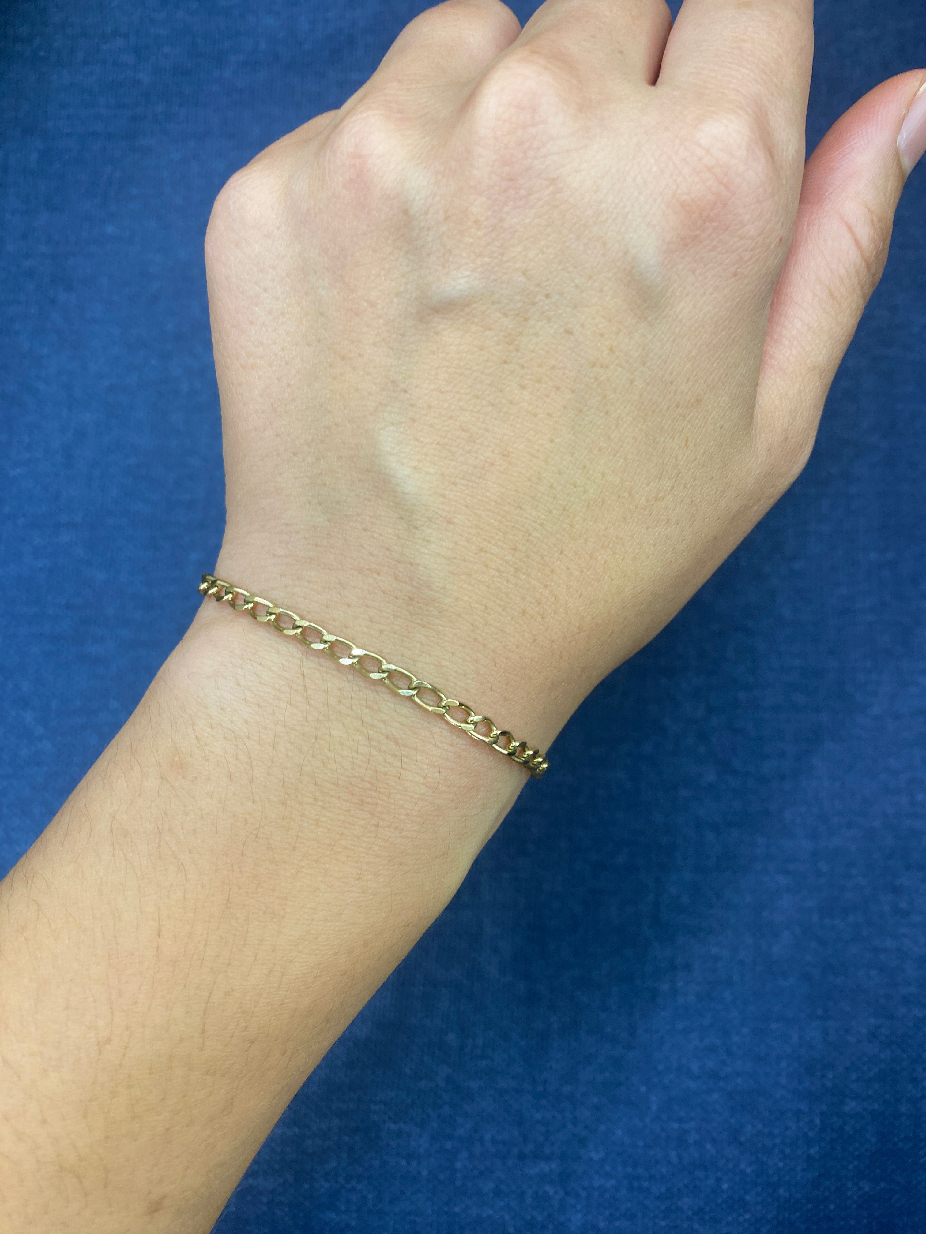 9k gold sale bracelet