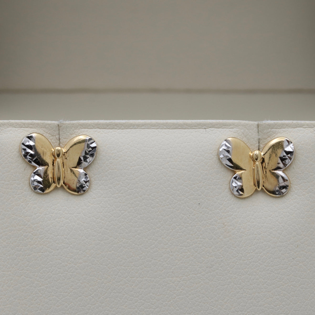 Sweet 18K Gold Butterfly Stud Earrings