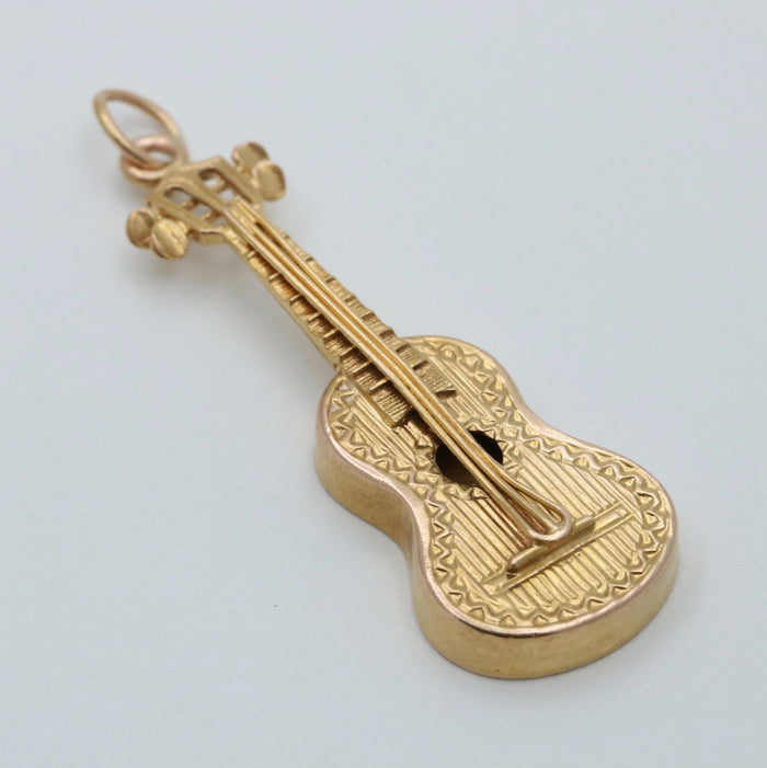 Vintage 18K Gold Guitar Charm