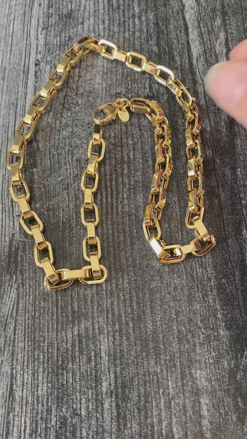 18K Gold Biker Link Chain, 18” Long