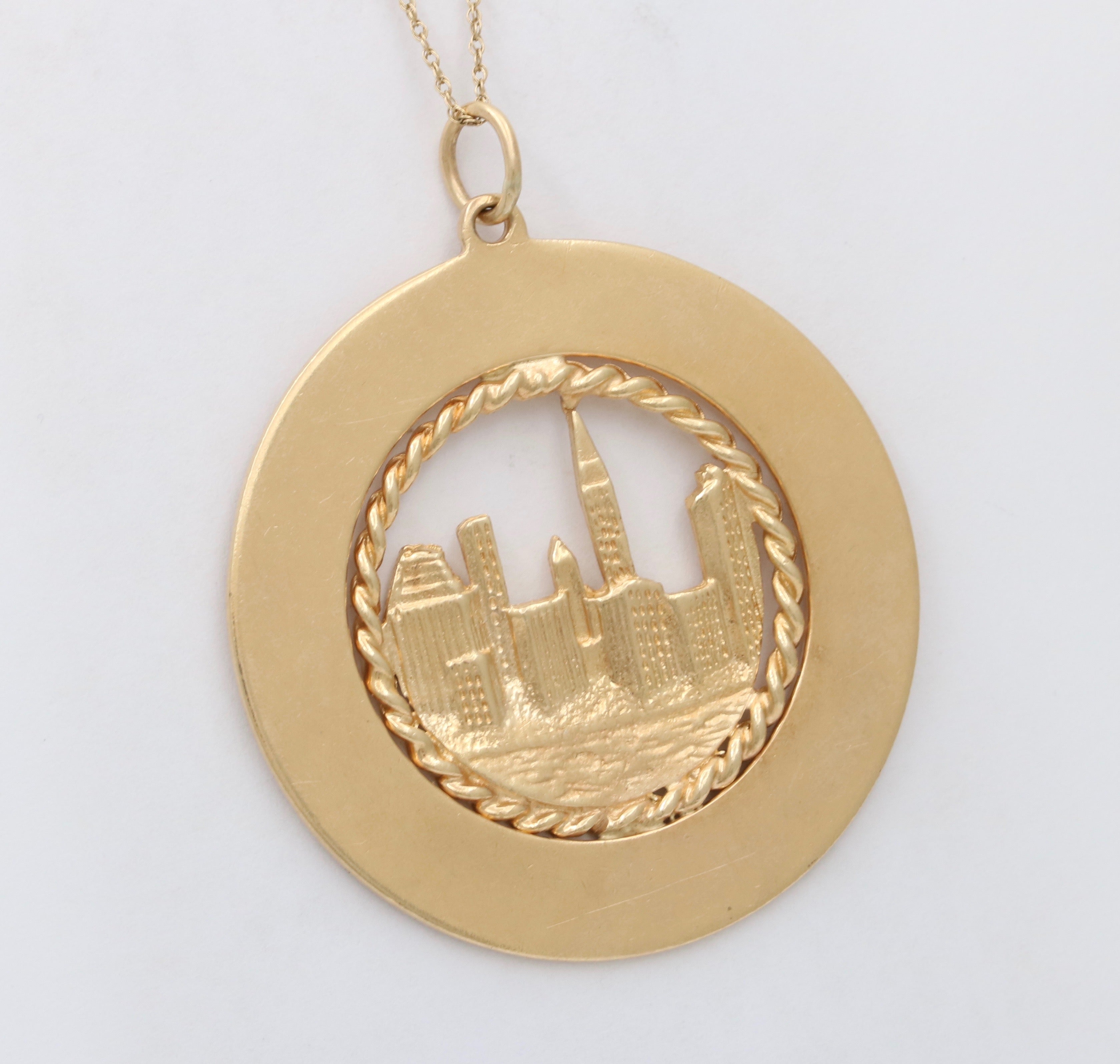 Large Vintage 14K Gold New York City Skyline Disc Charm – Alpha