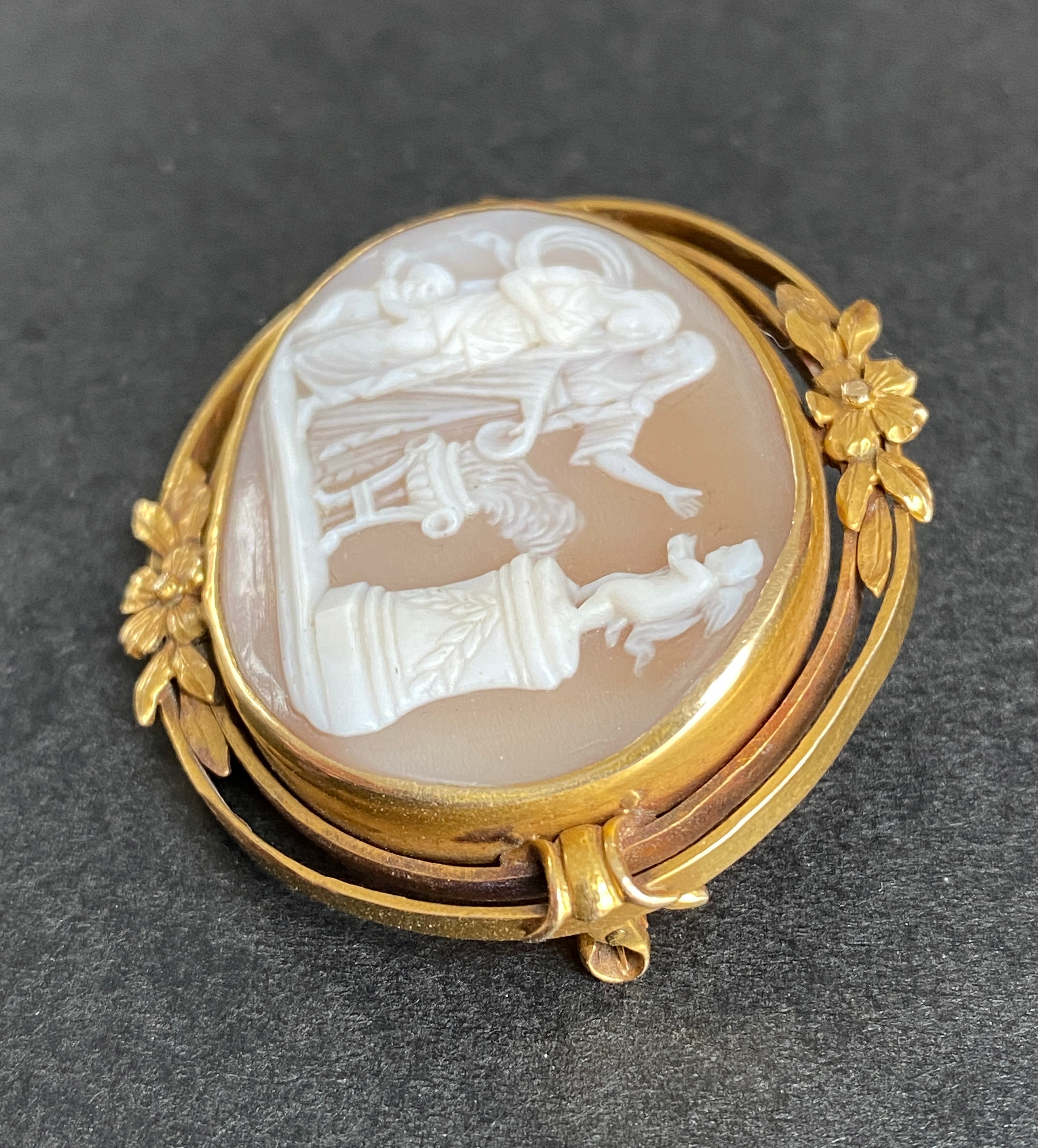 Vintage Cameo Brooch Pendant - Hand Carved - Silver Plated Mount