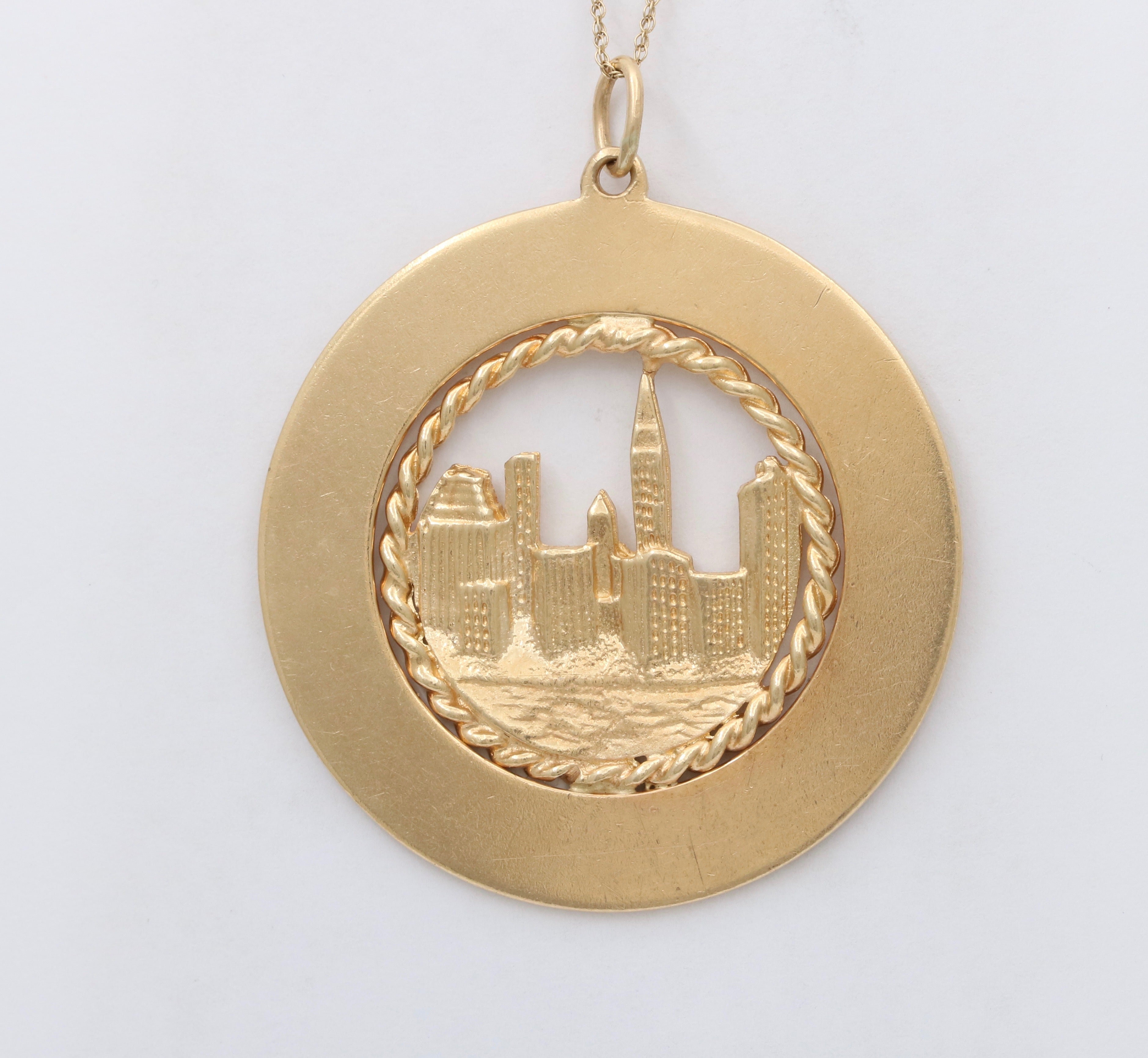 Large Vintage 14K Gold New York City Skyline Disc Charm – Alpha